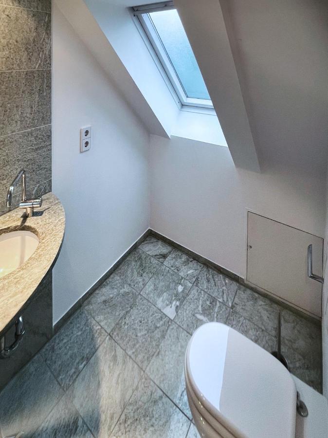 Loft-Panoramablick-Hafen & Elbe! Appartement Hamburg-Harburg Buitenkant foto