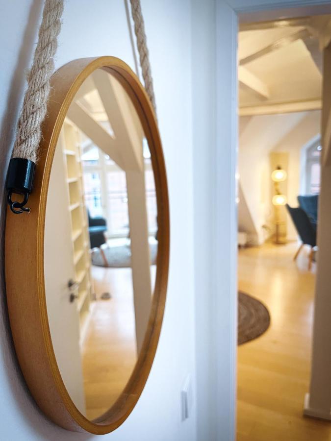 Loft-Panoramablick-Hafen & Elbe! Appartement Hamburg-Harburg Buitenkant foto